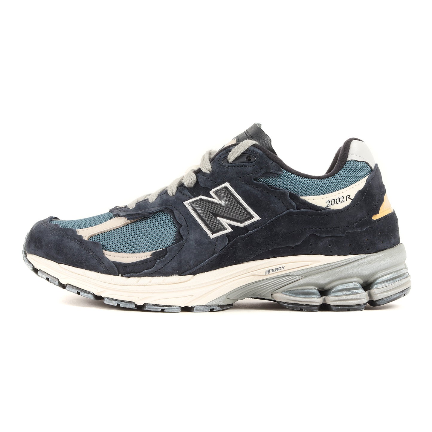 New Balance Men Size 10 22SS M2002 RDF Navy Low Cut Sneakers Near Mint