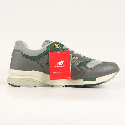 New Balance Men Size 9 Tomorrowland Special Order CM1600 TG Gray Green