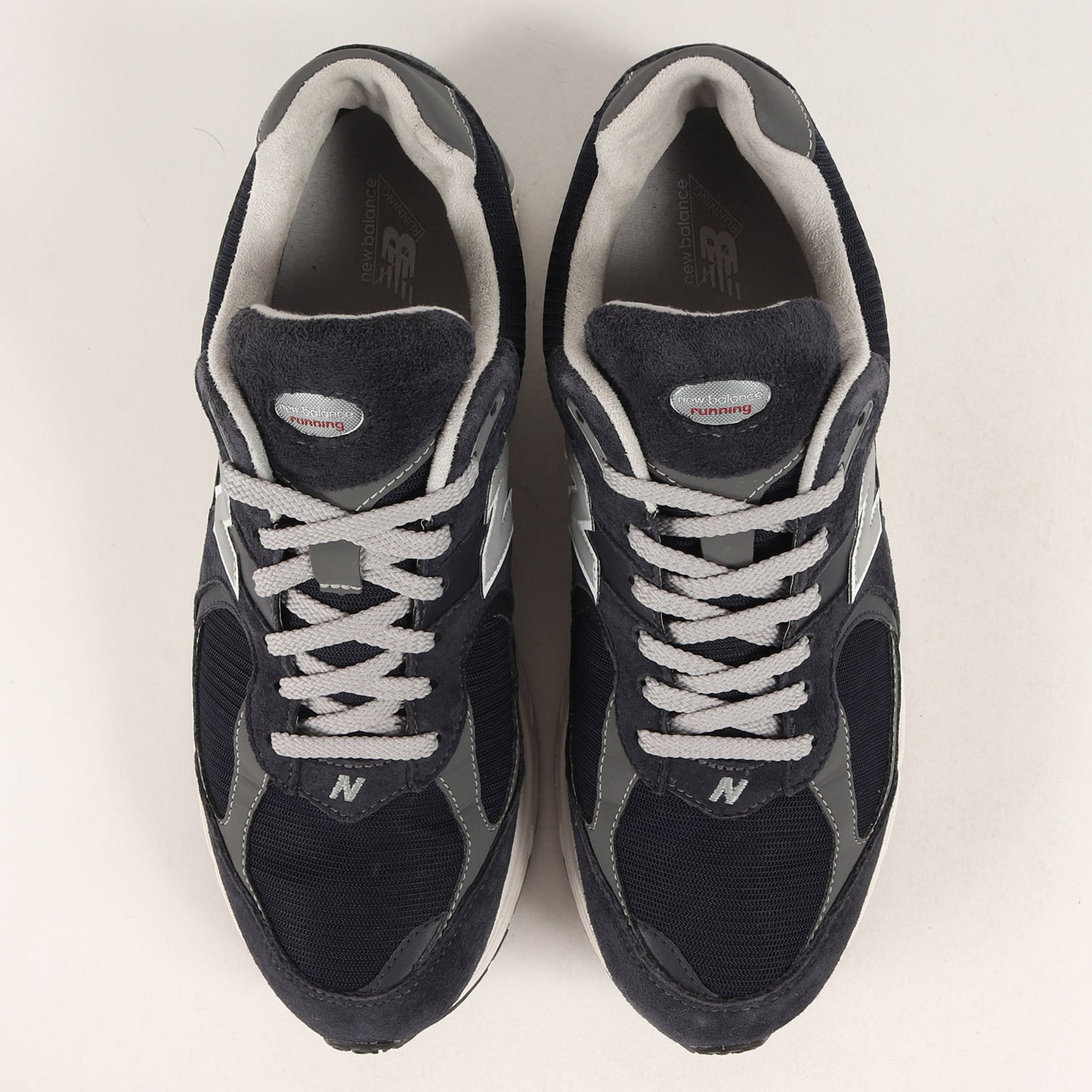 New Balance Men Size 10 5 23AW Gore Tex M2002 RXK Navy Excellent Condition