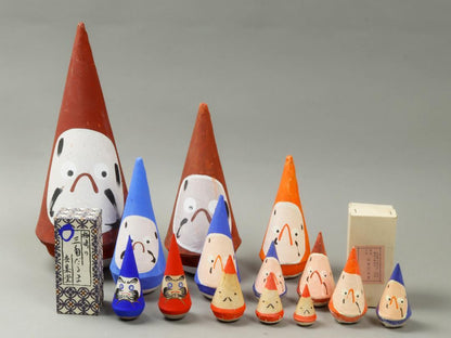 14 Pieces Of Triangular Daruma Dolls 31cm By Tokushiro Imai Chigonoya