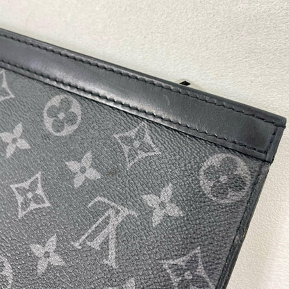 Louis Vuitton Pochette Voyage MM Monogram Eclipse Clutch Bag M61692 Black