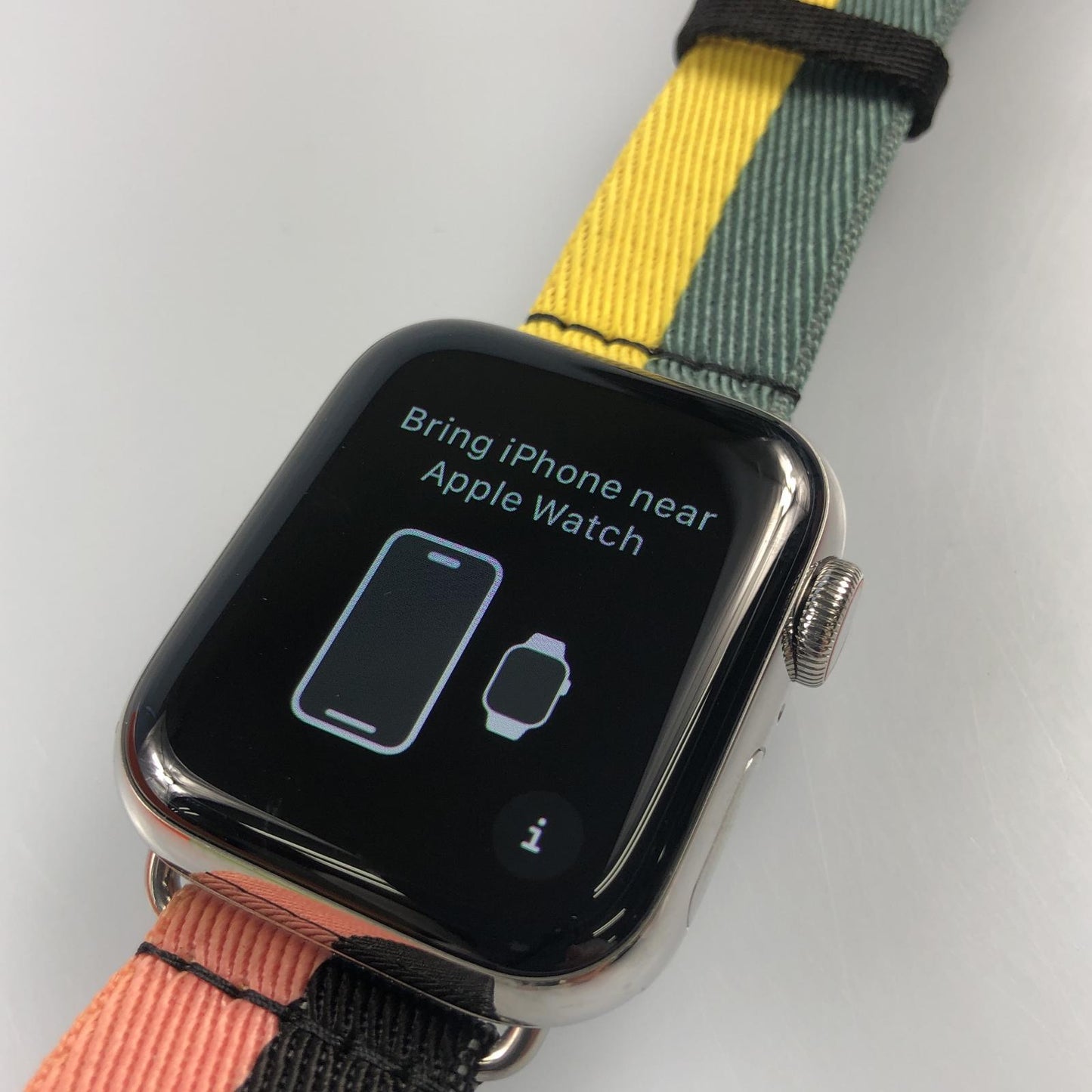 Hermes Applewatch Series 6 40mm MG3K3J A Yellow Pink Black Good Condition