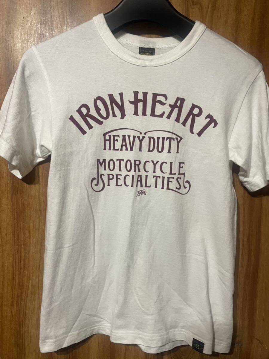 Iron Heart T Shirt XS