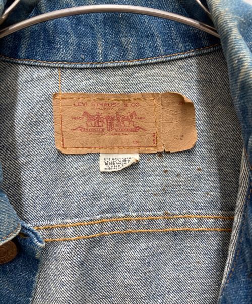 Levi's Vintage Denim Jacket size 44 Good Condition