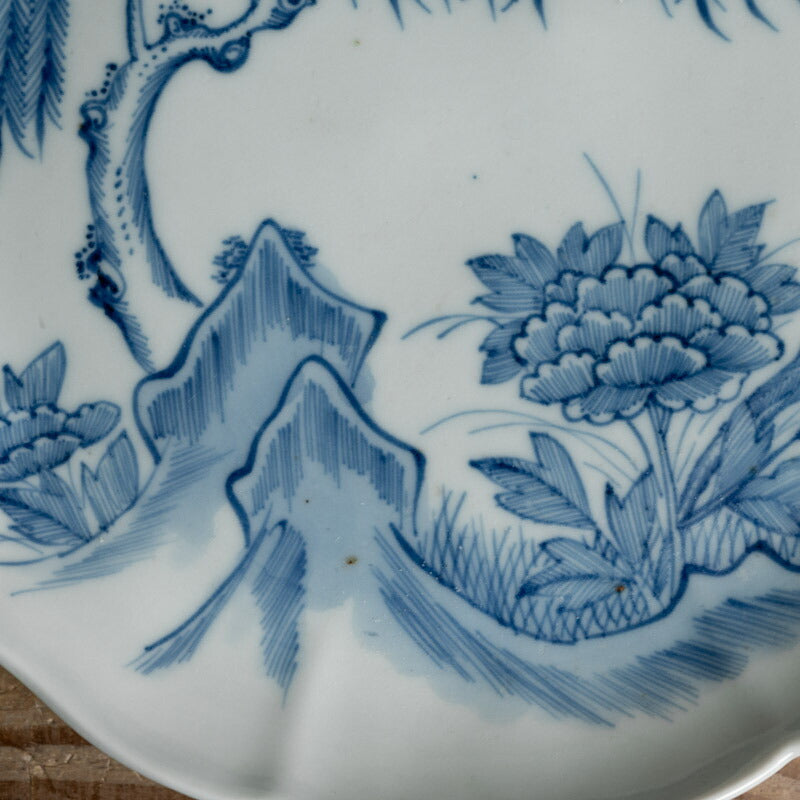 Antiques: Old Imari Blurry Willow Peony Medium Plate, Middle Edo Period - Around