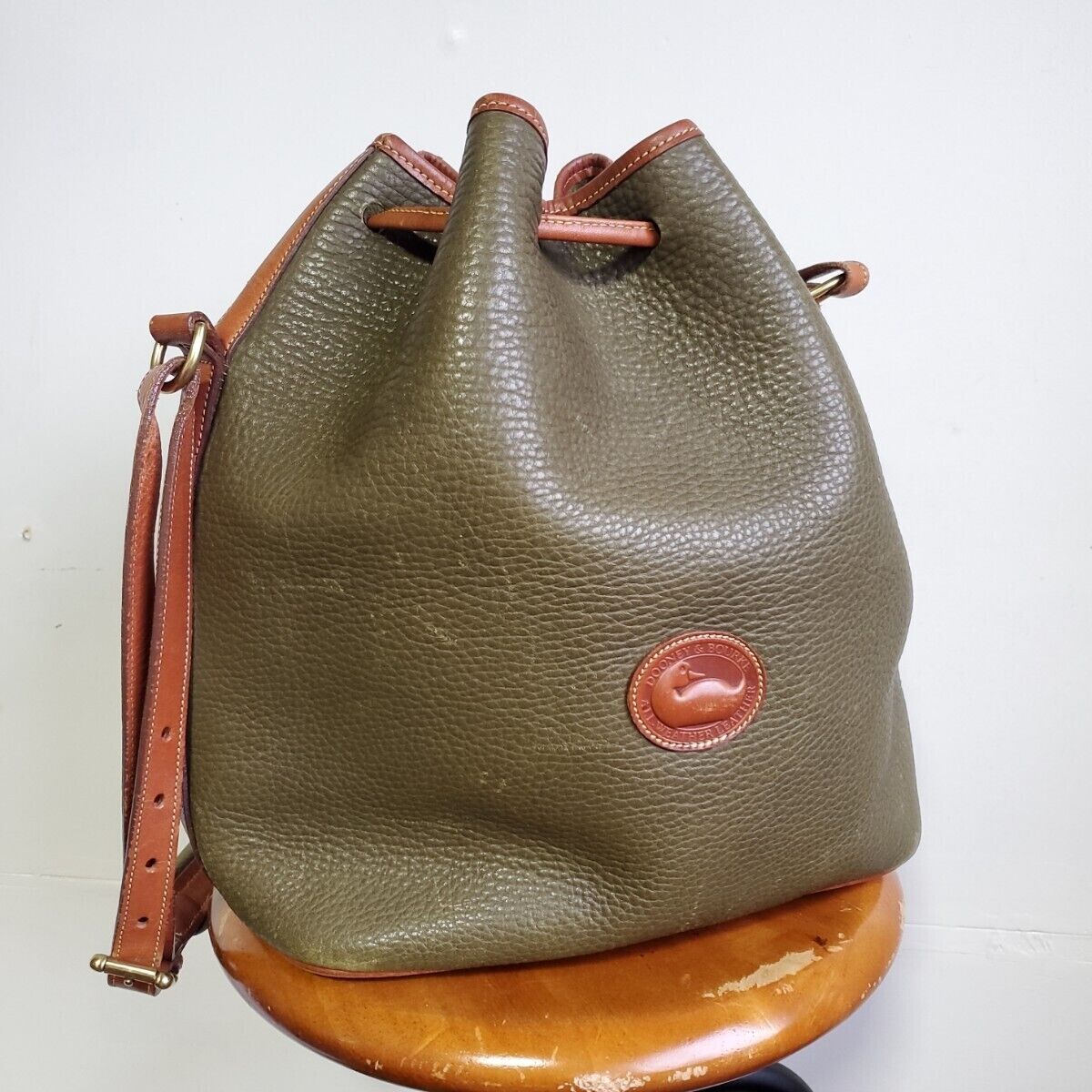 980 Dooney Bourke Drawstringone Shoulder Bag Green Grained Leather Vintage