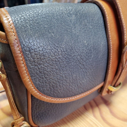 994 Dooney And Bourke Shoulder Bag Grain Leather Vintage