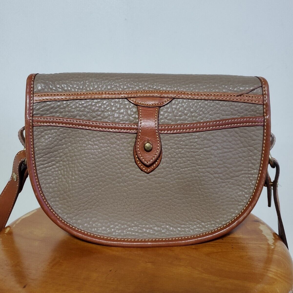 969 Dooney And Bourke Shoulder Bag Gray Grain Leather Vintage