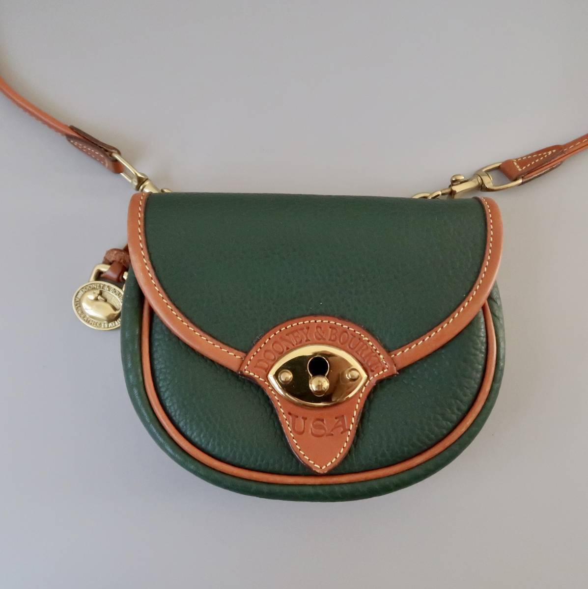 Good Condition Dooney Bourke Emerald Pebble Leather Crossbody Micro Shoulder Bag