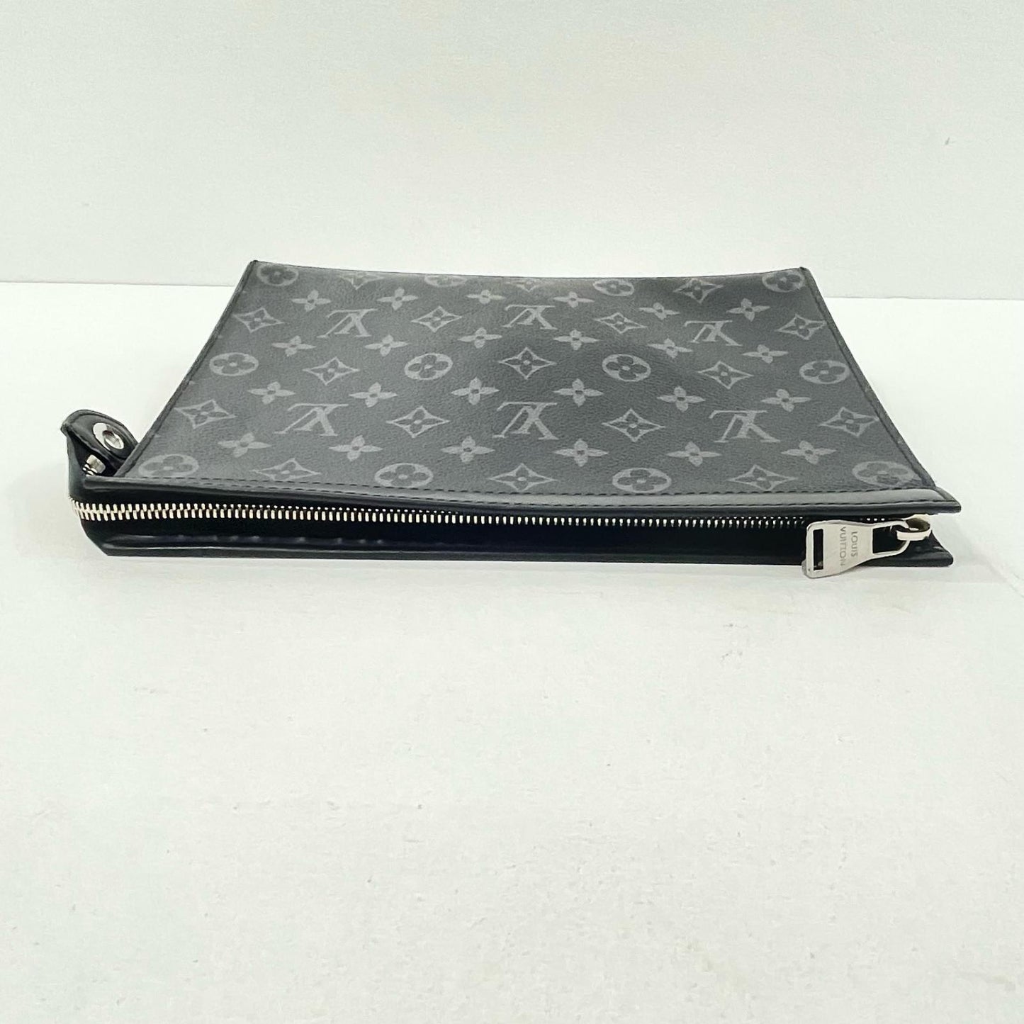 Louis Vuitton Pochette Voyage MM Monogram Eclipse Clutch Bag M61692 Black