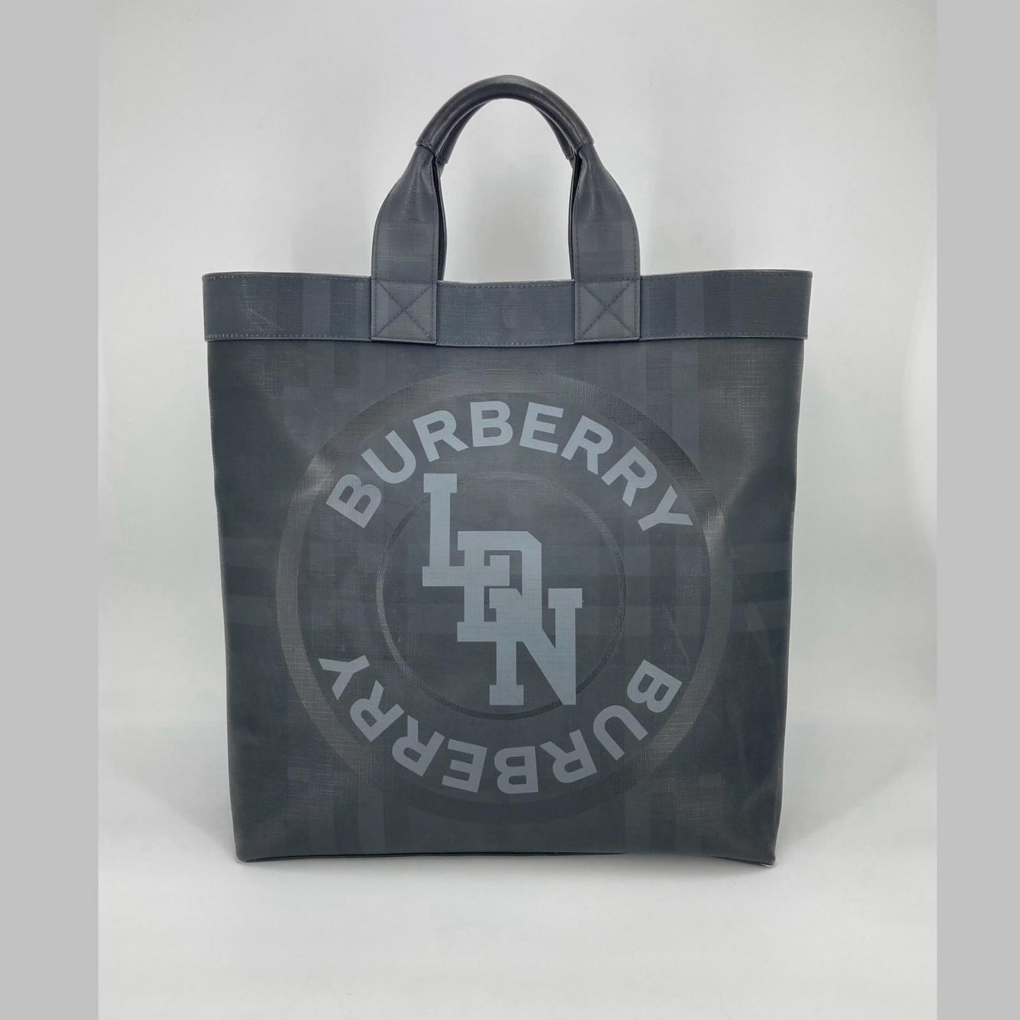 Burberry Logo Graphic London Check Tote Bag 8022519 Black