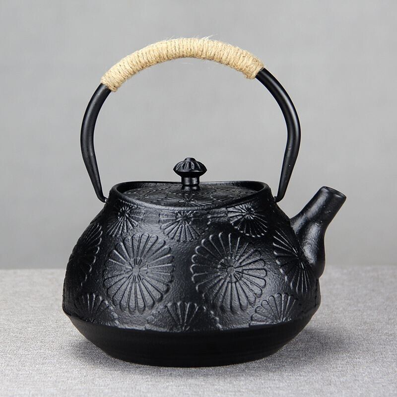 Iron Tea Pot Traditional Design Nambu Ironware IH Compatible Black Floral