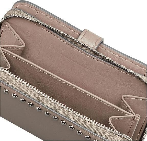 J M Davidson Bifold Wallet SMZA1XXSCXX951S Warm Taupe Leather Snap Closure Women