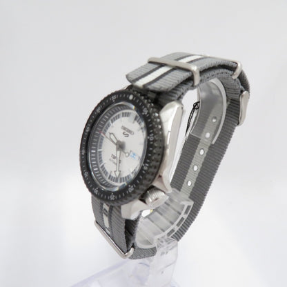 Seiko Ultra Seven 55Th Anniversary Collaboration World Limited 3 400 Pieces 0094