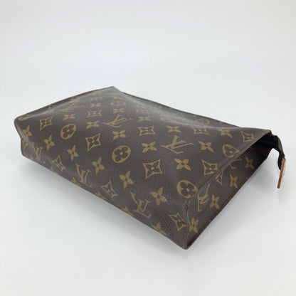 Louis Vuitton M47542 Monogram Posh Toilette 26 Clutch Bag Brown